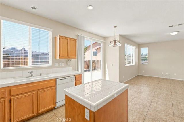 13152 Solar Bay, Victorville, CA 92394