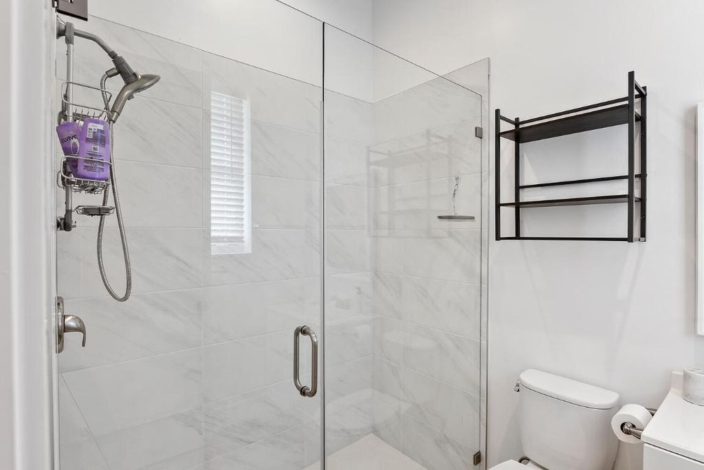 Image 31 of property listing at 15316 Estancia Lane, Wellington, FL 33414