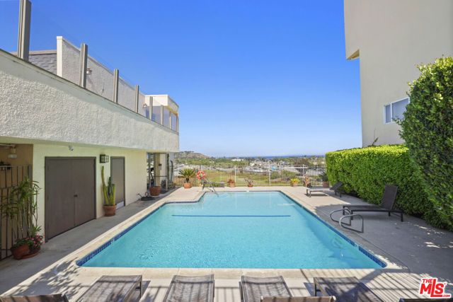 23901 Civic Center Way 126B, Malibu, CA 90265