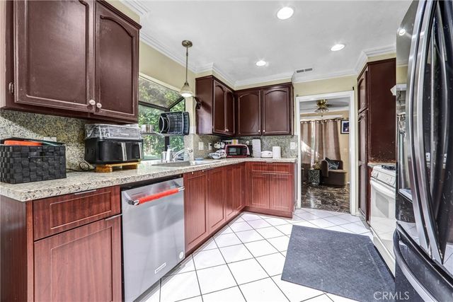 19417 Crystal Ridge Lane, Porter Ranch, CA 91326