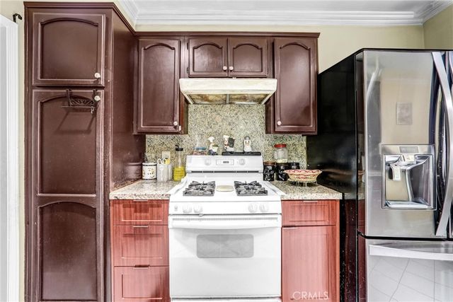 19417 Crystal Ridge Lane, Porter Ranch, CA 91326