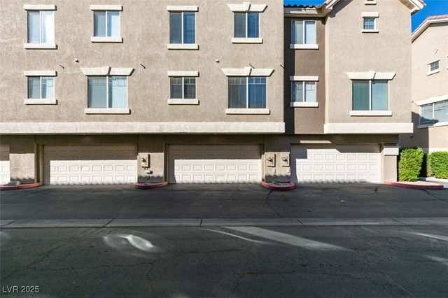 2786 Fountain Ridge Lane, Henderson, NV 89074