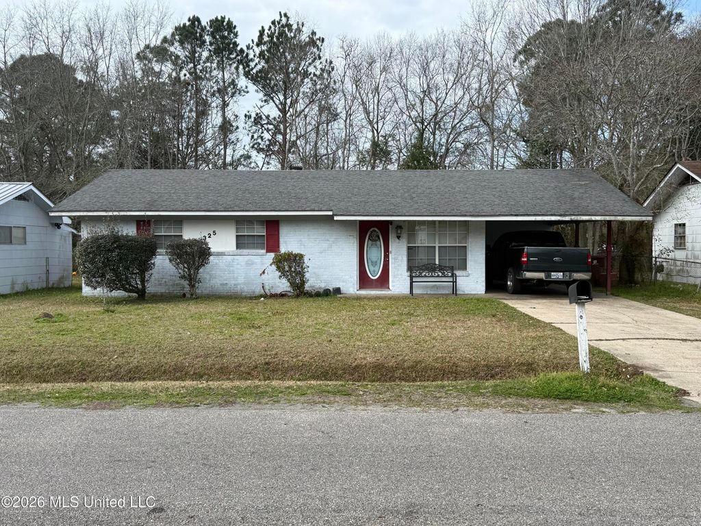 325 Lawler Avenue, Long Beach, MS 39560