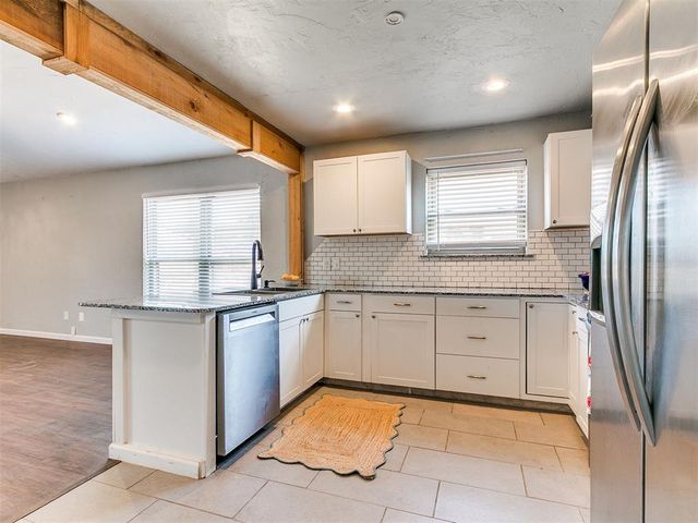 605 SE 34th Street, Moore, OK 73160