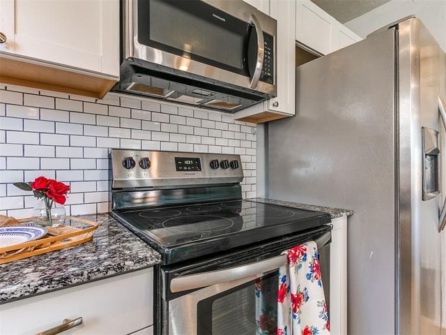 605 SE 34th Street, Moore, OK 73160