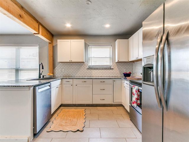 605 SE 34th Street, Moore, OK 73160