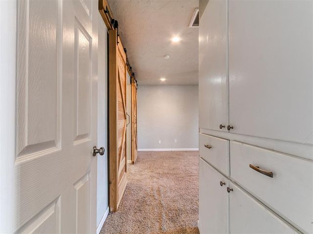 605 SE 34th Street, Moore, OK 73160