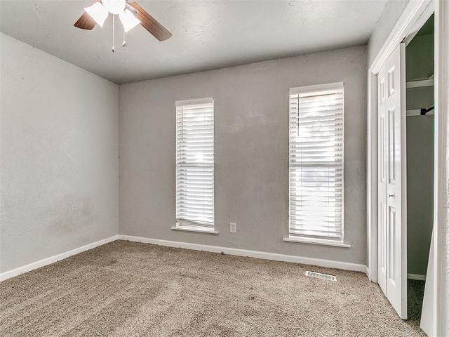 605 SE 34th Street, Moore, OK 73160