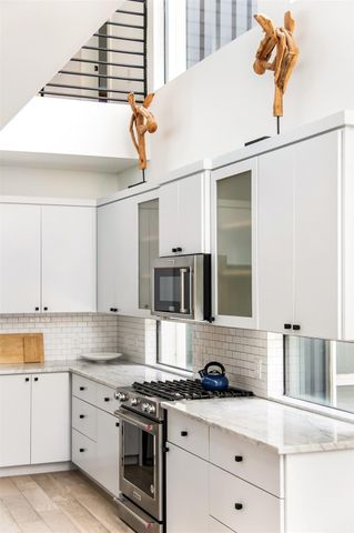 2804 E 22nd ST B, Austin, TX 78722