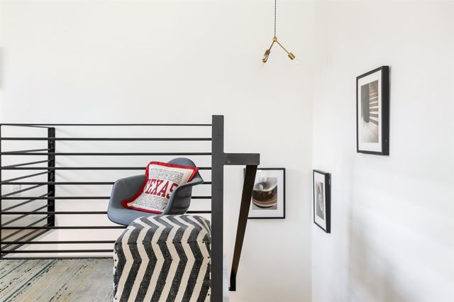 2804 E 22nd ST B, Austin, TX 78722