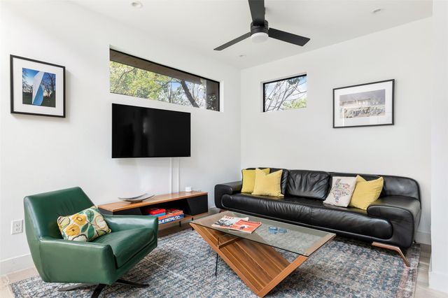 2804 E 22nd ST B, Austin, TX 78722