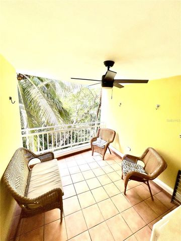 187 SECTOR EL MARTILLO, BARRIO MEDIANIA ALTA F-304, Loiza, PR 00772