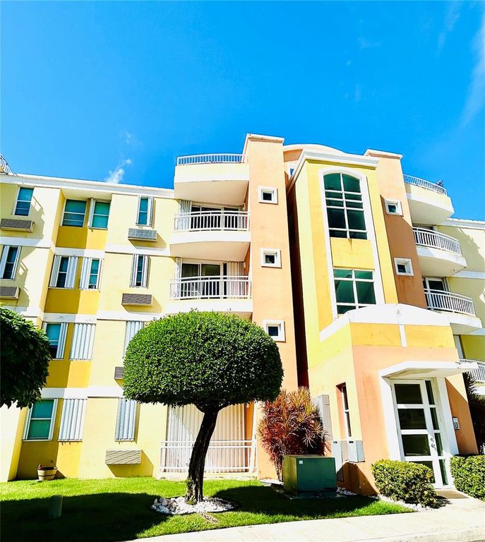 187 SECTOR EL MARTILLO, BARRIO MEDIANIA ALTA F-304, Loiza, PR 00772