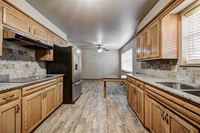 7400 NW 26th Street, Bethany, OK 73008
