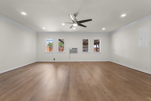 908 Vinecrest Lane, Richardson, TX 75080