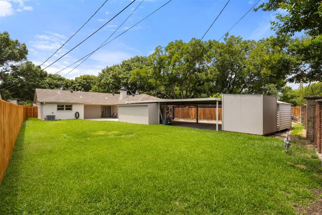 908 Vinecrest Lane, Richardson, TX 75080