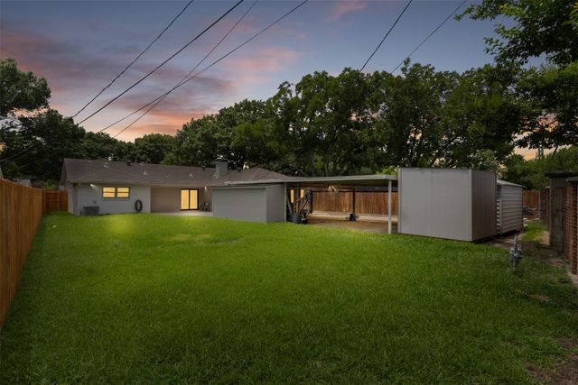908 Vinecrest Lane, Richardson, TX 75080