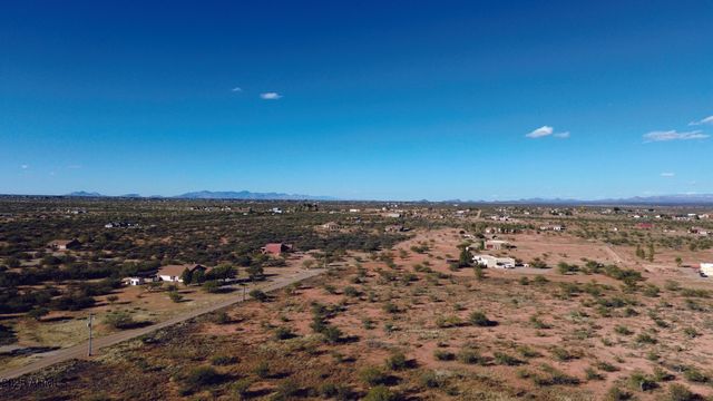 10300 E Vista Monanas Road 4, Hereford, AZ 85615