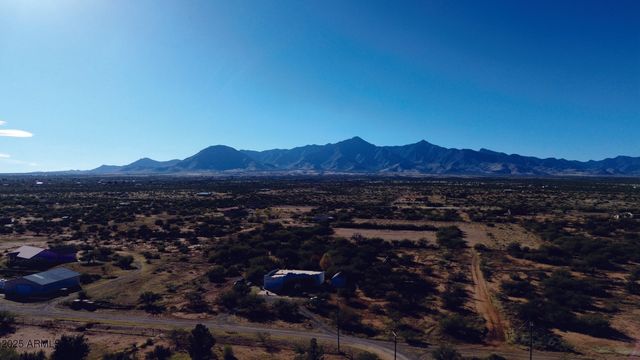 10300 E Vista Monanas Road 4, Hereford, AZ 85615