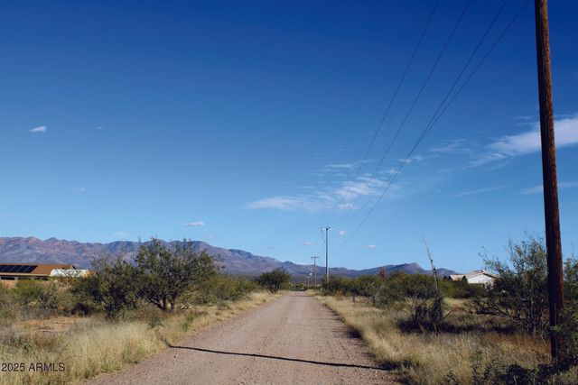 10300 E Vista Monanas Road 4, Hereford, AZ 85615