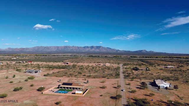 10300 E Vista Monanas Road 4, Hereford, AZ 85615