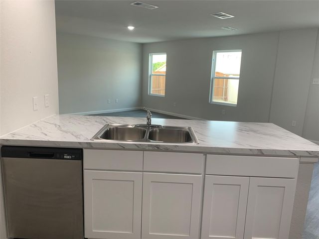 7336 Tin Star Drive, Fort Worth, TX 76179