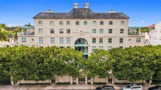 610 Valencia Ave 502, Coral Gables, FL 33134