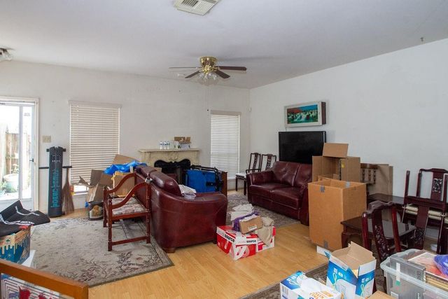 17597 Red Oak Drive 7597, Houston, TX 77090