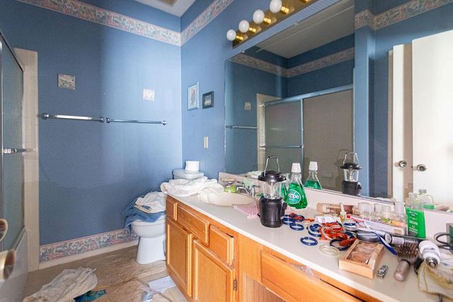 17597 Red Oak Drive 7597, Houston, TX 77090