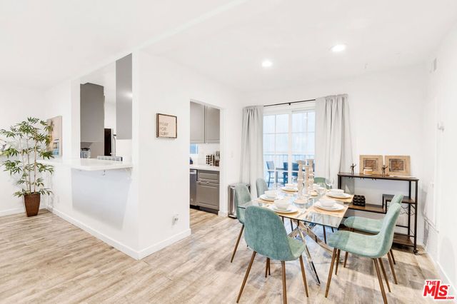 3115 Strongs Drive, Venice, CA 90292