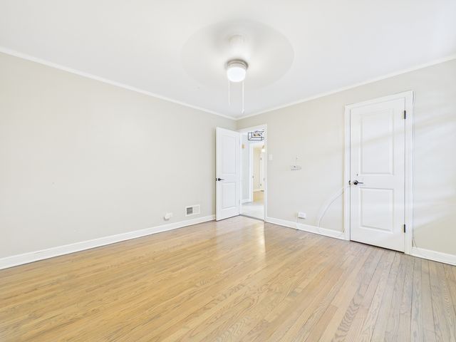 10615 S Vernon Avenue, Chicago, IL 60628