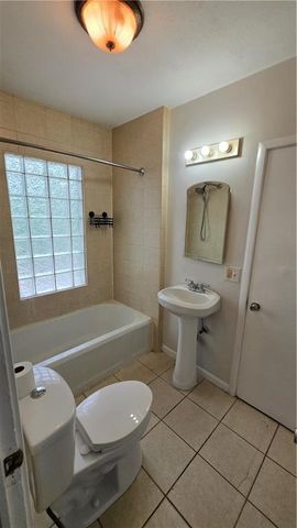 428 N Eubank Street, Independence, MO 64050
