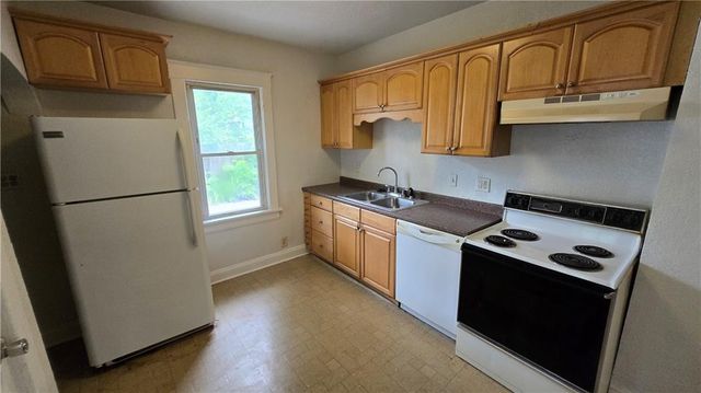 428 N Eubank Street, Independence, MO 64050
