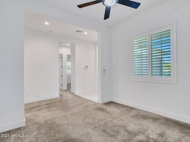 153 S 156TH Drive, Goodyear, AZ 85338