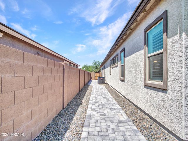 153 S 156TH Drive, Goodyear, AZ 85338