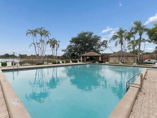 1200 SW 118th Ter 1200, Davie, FL 33325