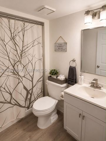 1200 SW 118th Ter 1200, Davie, FL 33325