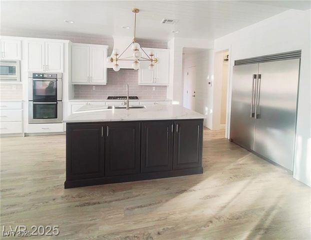 927 Via Canale Drive, Henderson, NV 89011