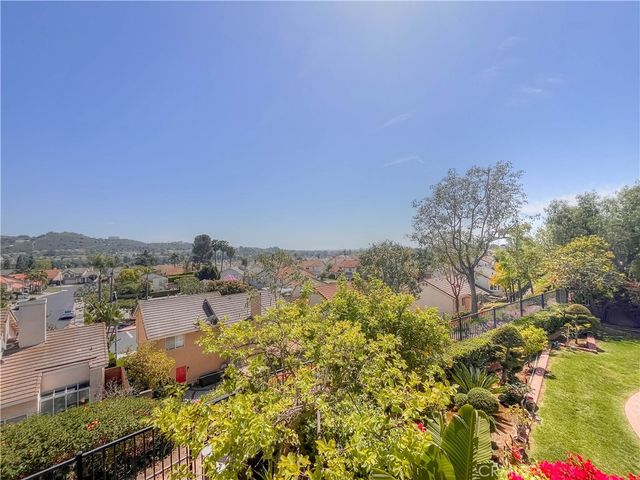 16140 Ridgeview, La Mirada, CA 90638