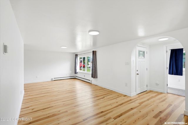 2101 W 46TH Avenue, Anchorage, AK 99517