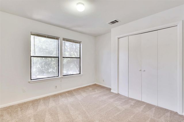 6711 Deatonhill DR A, Austin, TX 78745