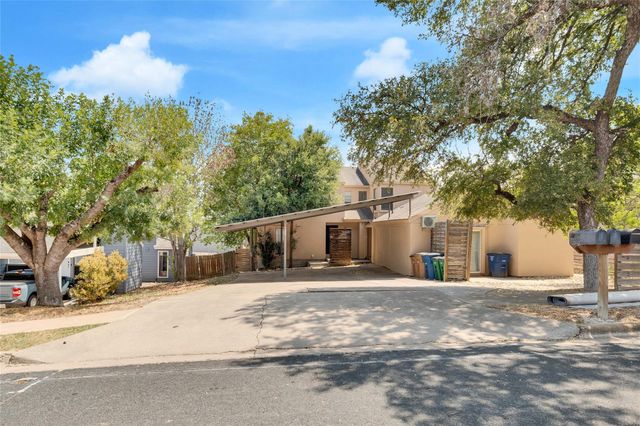 6711 Deatonhill DR A, Austin, TX 78745