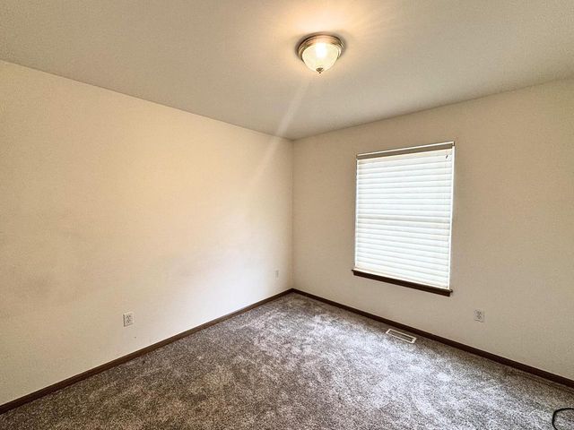 141 Betzer ROAD, Delavan, WI 53115