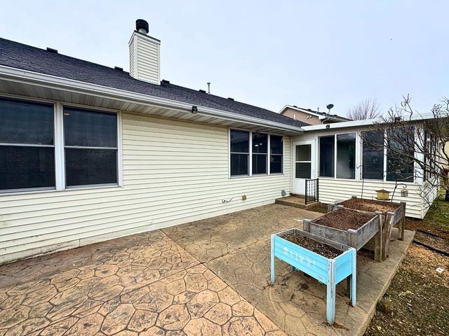 141 Betzer ROAD, Delavan, WI 53115