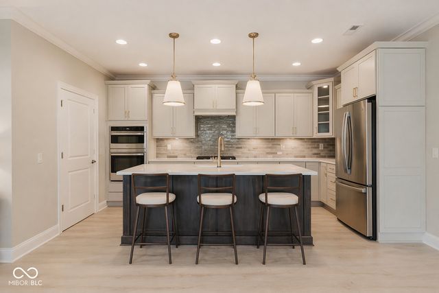 11434 Neptune Drive, Fishers, IN 46040