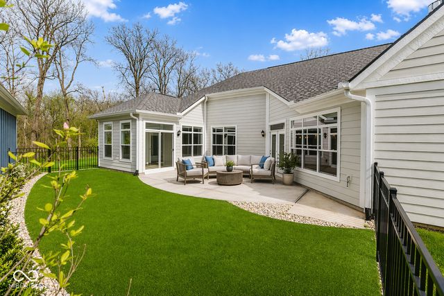 11434 Neptune Drive, Fishers, IN 46040