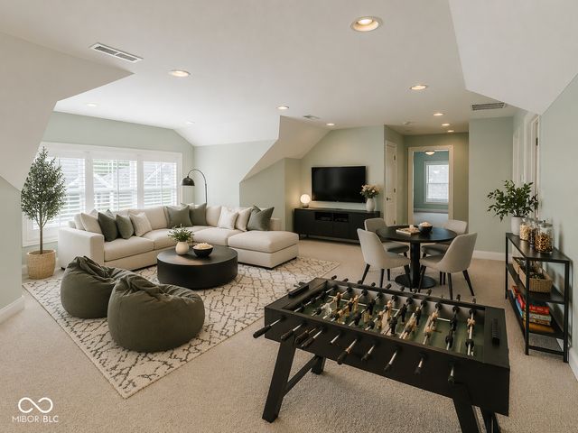 11434 Neptune Drive, Fishers, IN 46040