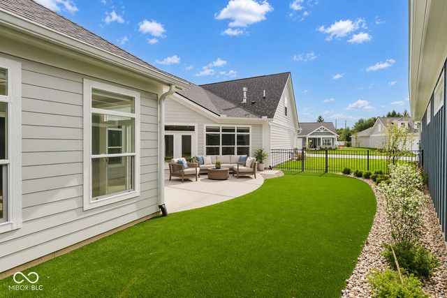 11434 Neptune Drive, Fishers, IN 46040