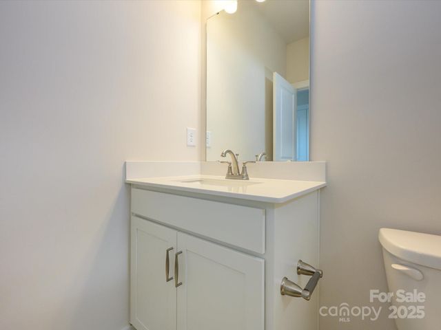 1120 Bismuth Lane, Charlotte, NC 28211