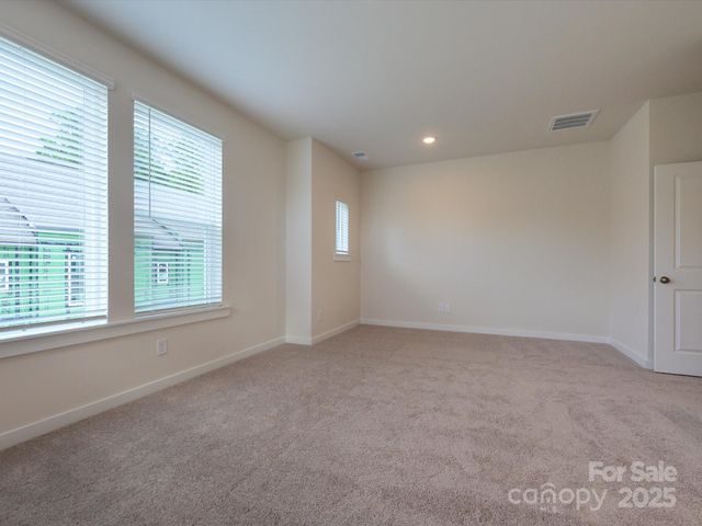 1120 Bismuth Lane, Charlotte, NC 28211